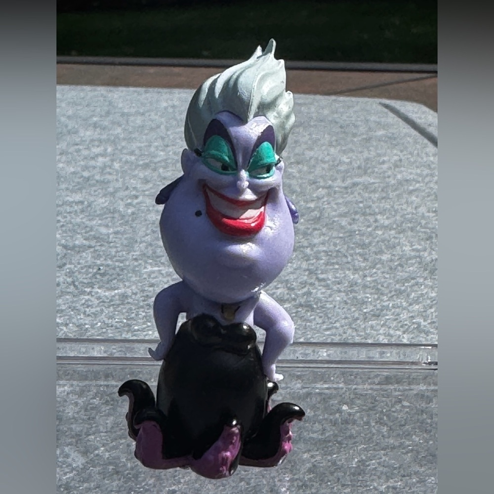 Disney The Little Mermaid Ursula Sea Witch Villain Figure Figuring Blind Box